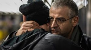 gomorra_hug_jpg_363x200_crop_q85